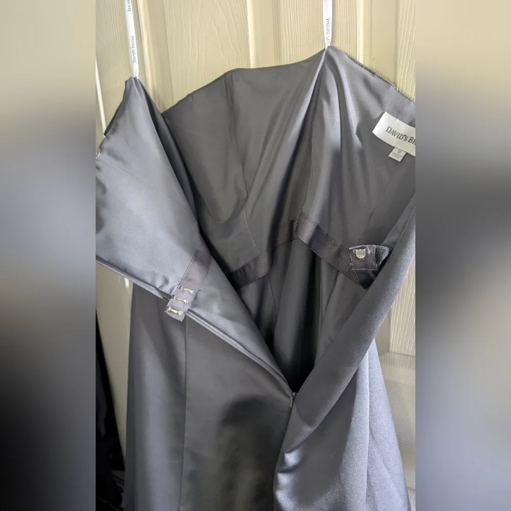 David's Bridal Women 18 Pewter gray formal sleeveless dress - Picture 3 of 5